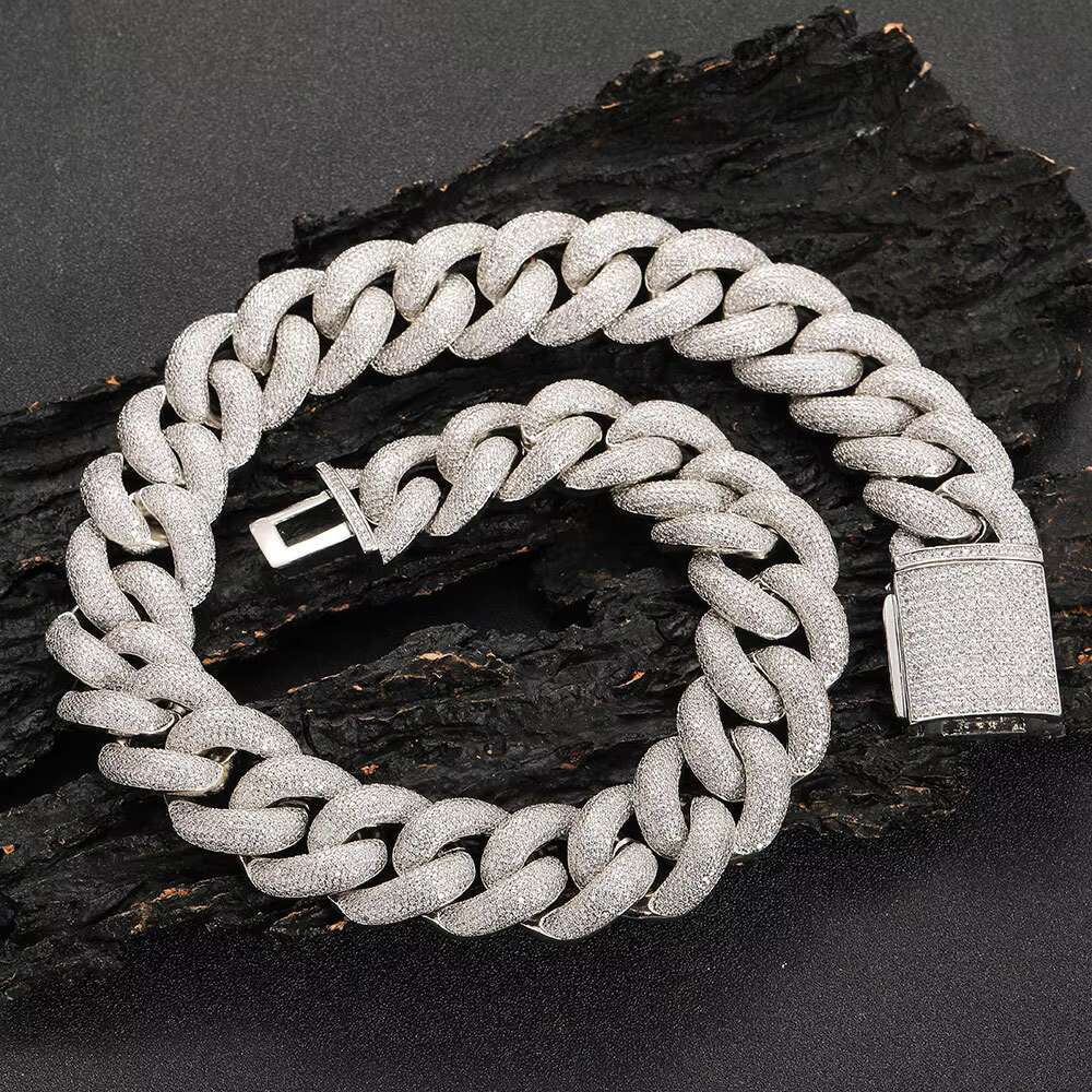 Hot Selling 25mm Full Diamond 18k Cuban Necklace Fashion Jewelry Necklace Light Luxury Hip Hop Necklace