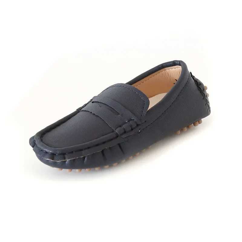 Childrens casual shoes boys Loafers childrens apartment Slip on Moccasins 2025 spring new simple breathable soft fashion shallow party hot X250409