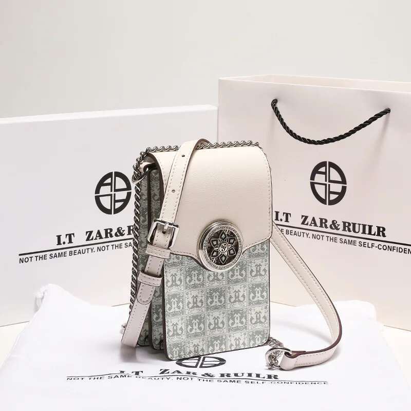 Newly Designed Ins2025 New Girl Birthday Gift To Mobile Phone Female Crossbody Fashion Small Niche Shoulder Bag