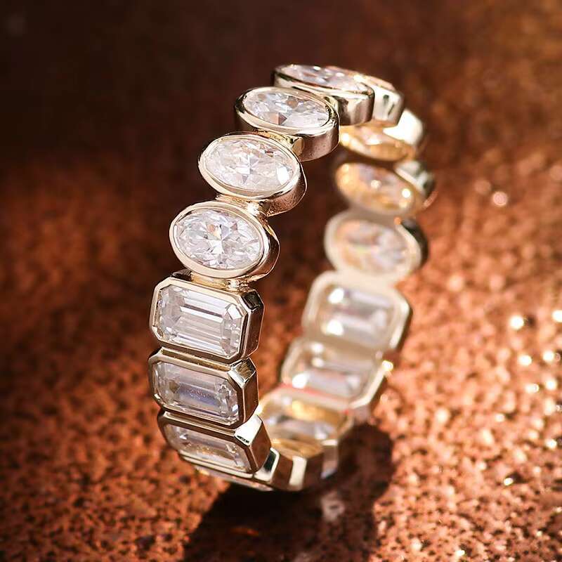 Silver Diamond Moissanite Eternity Ring Band Bezel Setting With 3*5mm Oval Emerald Cut VVS Real Moissanite Diamond