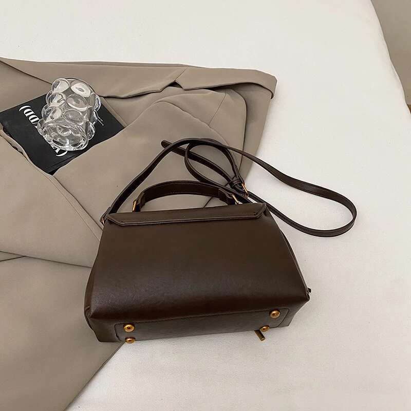 Fashion Women Leather Handbag Vintage Tote Bags Solid Trend Wild Women S Square Shoulder Bag For Ladies