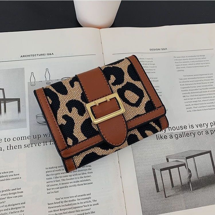 Fashion leopard print canvas wallet short coin wallet multi card slot buckle long handbag new trendy designer wallet