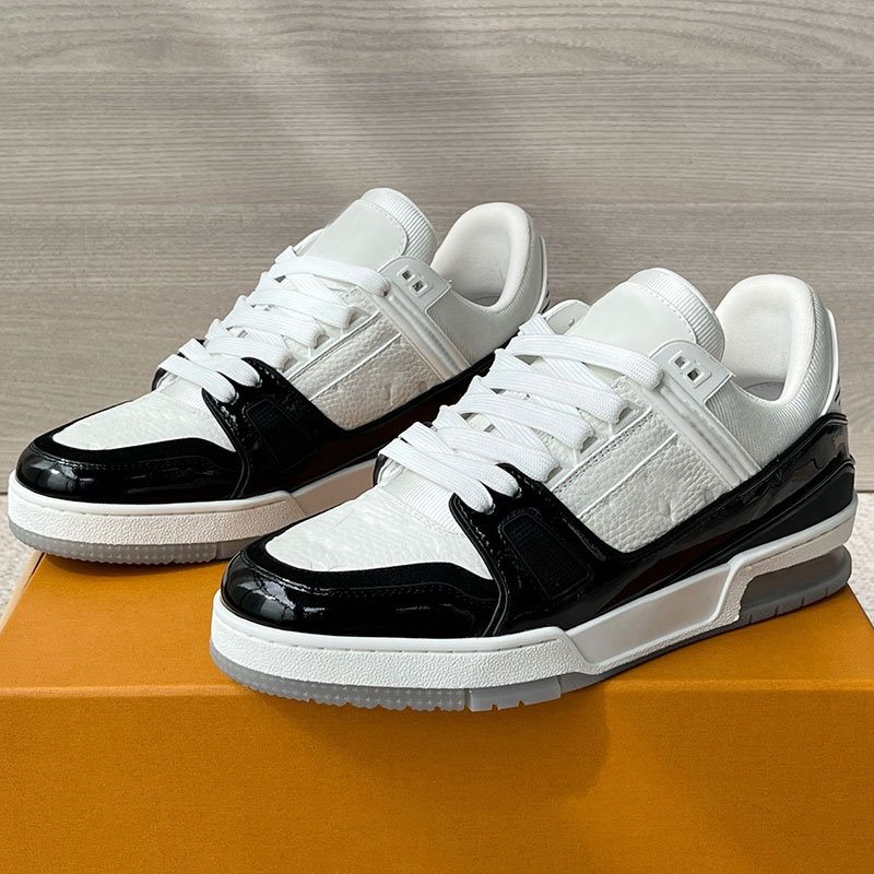 Luxury Men Designer Trainer Sneaker Fashionable Womens Designer Trainer sports shoes Retro shiny lacquer leather casual shoes Mens brand calf leather shoes