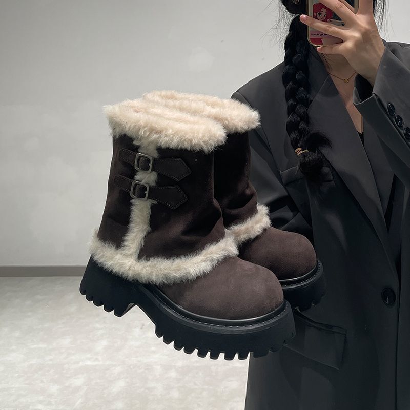 Thick heeled and height increasing snow snow boots luxury cotton boots for women winter cotton shoes with wool lining for warmth big toe designer boot