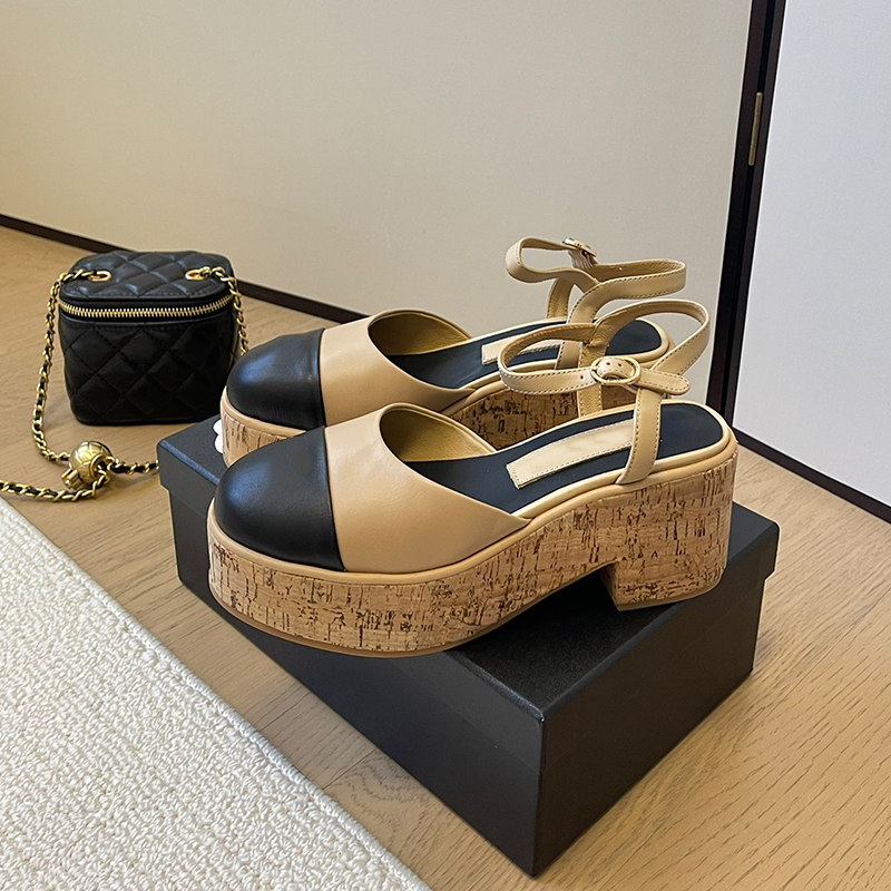 Platform chunky heel leather sandals Buckle Strap Embellished High-heeled shoes women luxury designer factory footwear size 34-42