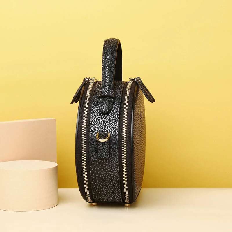 2023 Winter New Fashion Round Handbag Cowhie Women's Designer Genuine Leather Female Bag