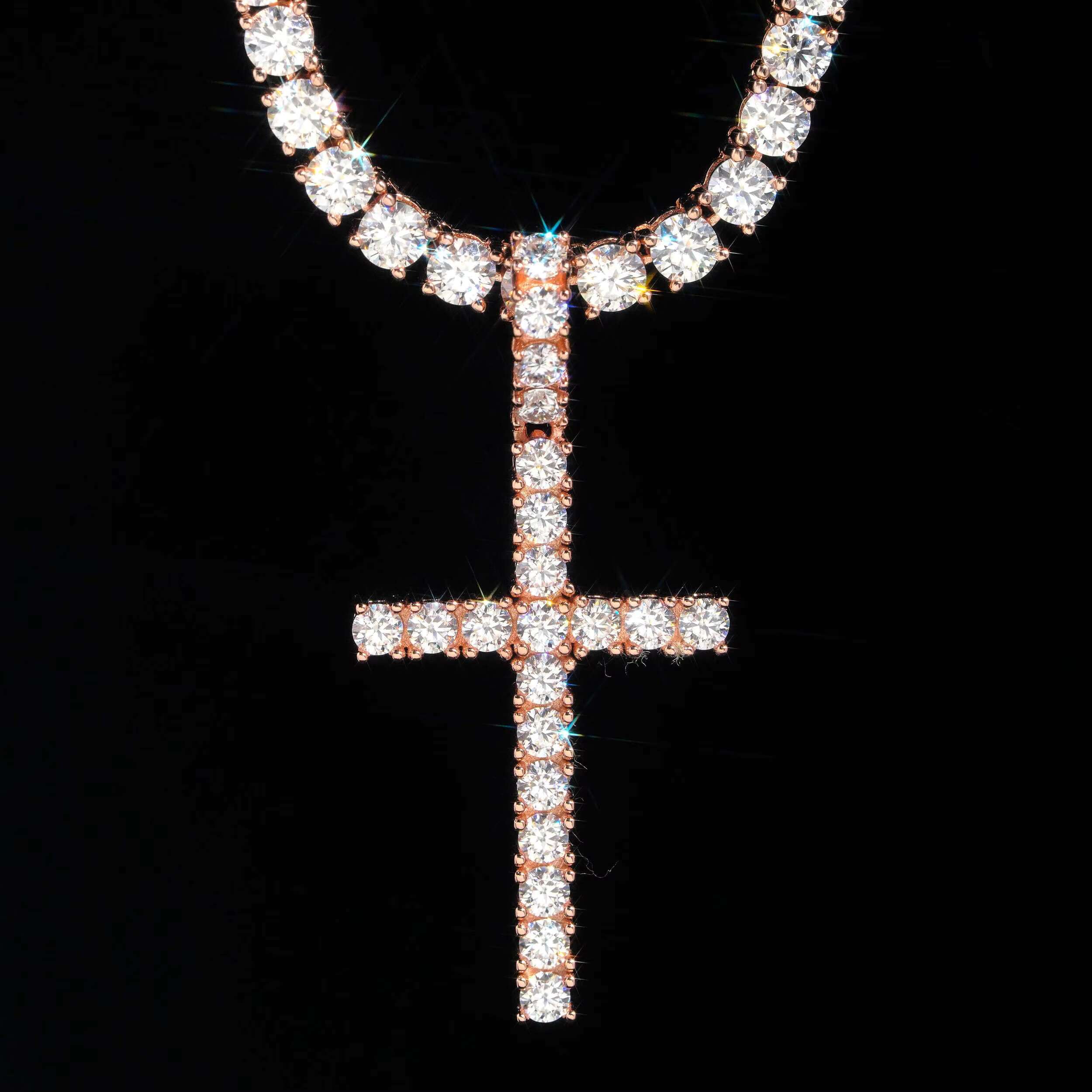 Stock Popular Jewelry 925 Sterling Silver Vvs Moissnaite Diamond Tennis Chain Cross Pendant Necklace