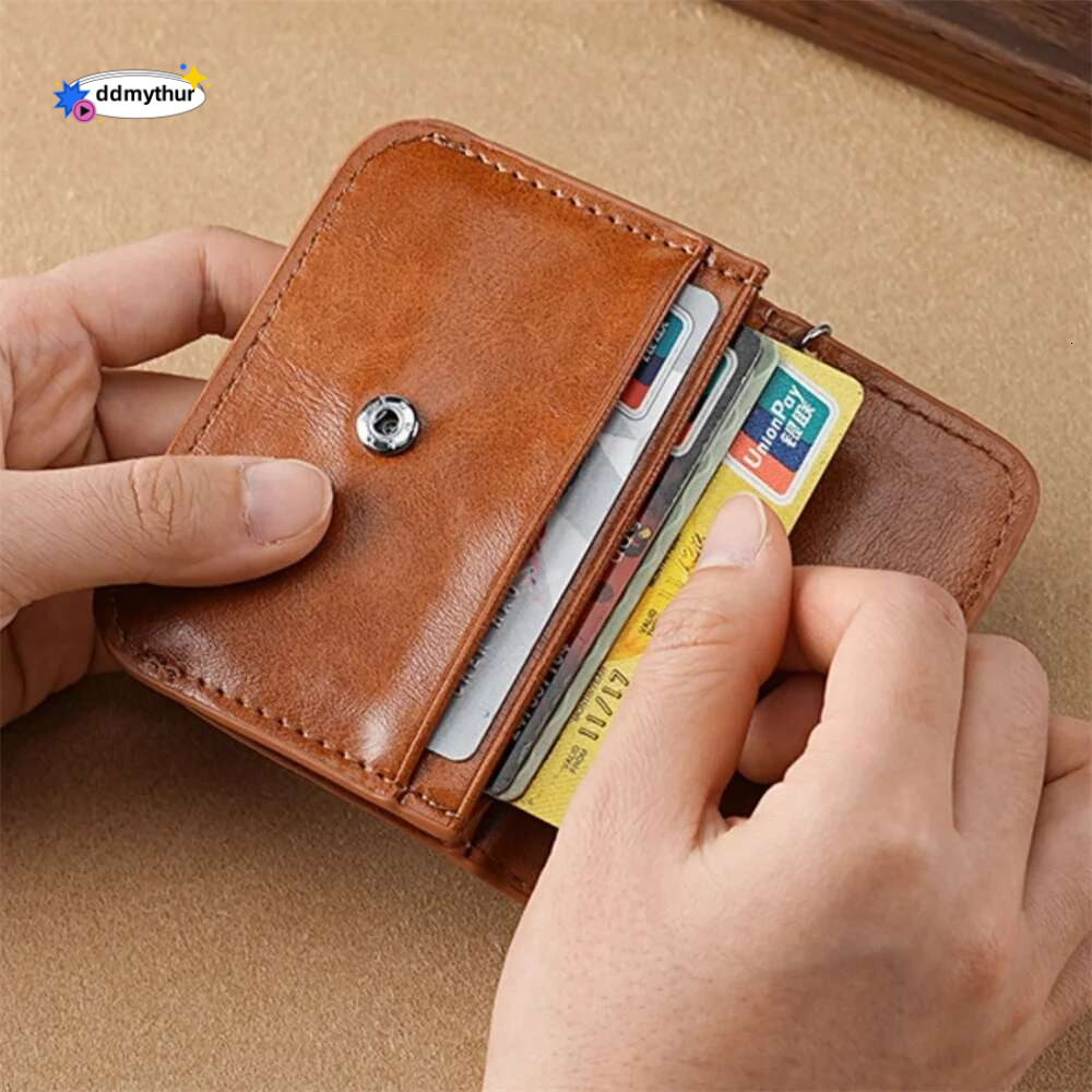 Mini Coin Purse Keychain Wallet Fashion PU Heart Buckle Multi-card Slots Card Holder Pouch Key Storage Bag for Women and Men ddmythur