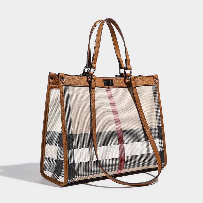 Summer New Fashionable Plaid Large Capacity Tote Premium Texture Versatile Handbag Single Shoulder Crossbody Bag Shoulder Bags