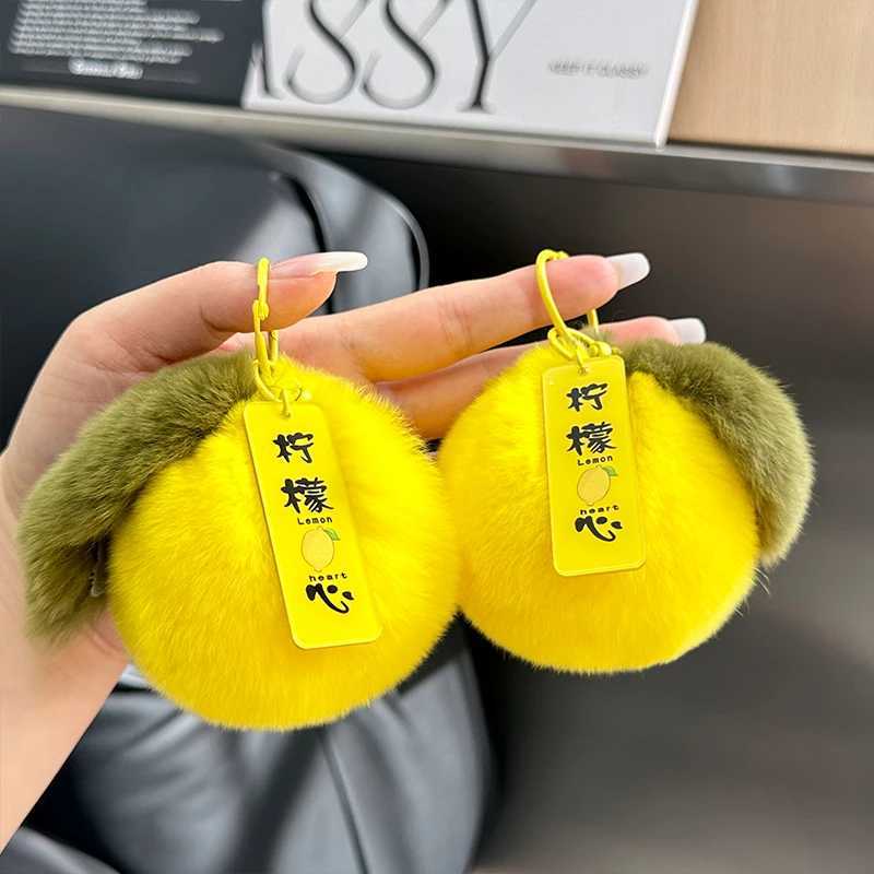 New Fashion Lemon Fur Keychain Bag Pendant Car Keychain Girl Childrens Sofa Gift Soft Natural Rex Rabbit Fur Ball KeychainXJ250409