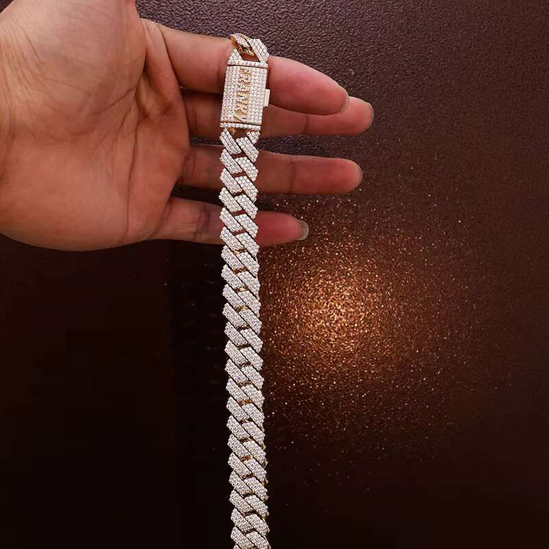 Silver Moissanite Cuban Link VVS Moissanite Iced Out Diamond Gold Color Cuban Necklace 925 Silver Moissanite Men Necklace Miami