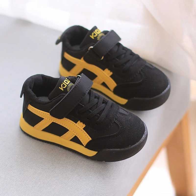New yellow suede sports shoes for boys and girls fashionable leather casual sports shoes for children comfortable and non slip childrens running shoes
