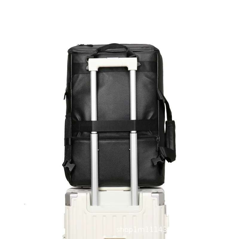 PU Leather Sports And Fiess Bag, Travel, Hiking, Camping, Fashionable Design, Multifunctional Cycg Backpack