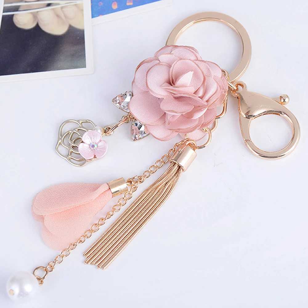 Y2K Fashion Fabric Flower Pearl Pendant Keychain Girls Bag Backpack Decoration Sweet Cool Tassel Flower Jewelry GiftXJ250409