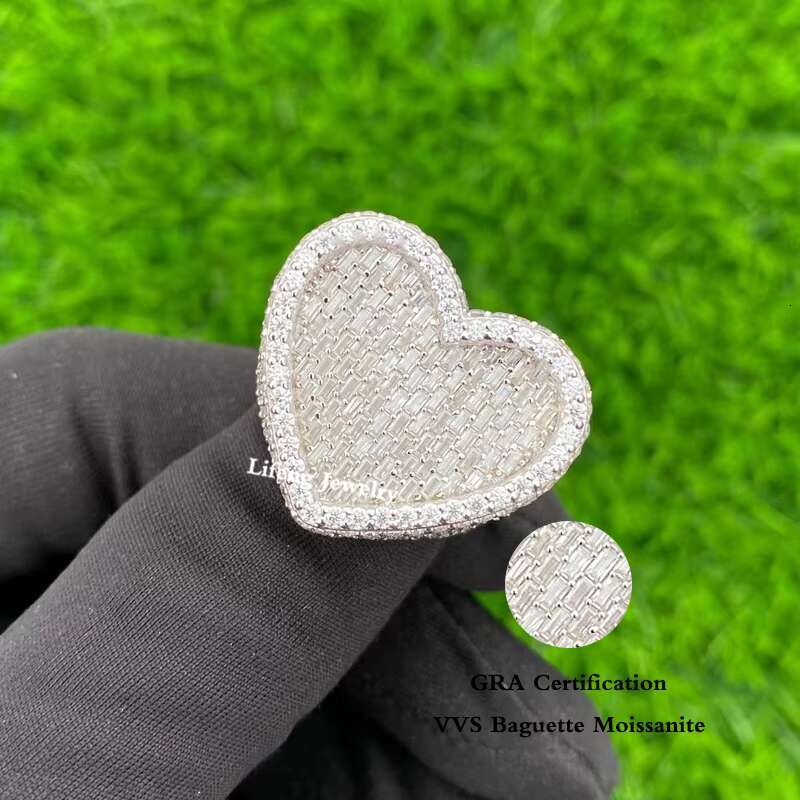 925 Silver VVS Baguette Moissanite Heart Shape Ring Fashion Jewelry in White Yellow Rose Gold Plating for Engagement or Gift