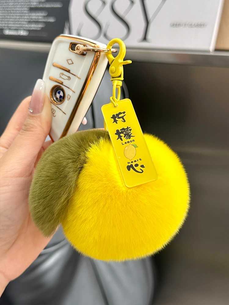 New Fashion Lemon Fur Keychain Bag Pendant Car Keychain Girl Childrens Sofa Gift Soft Natural Rex Rabbit Fur Ball KeychainXJ250409