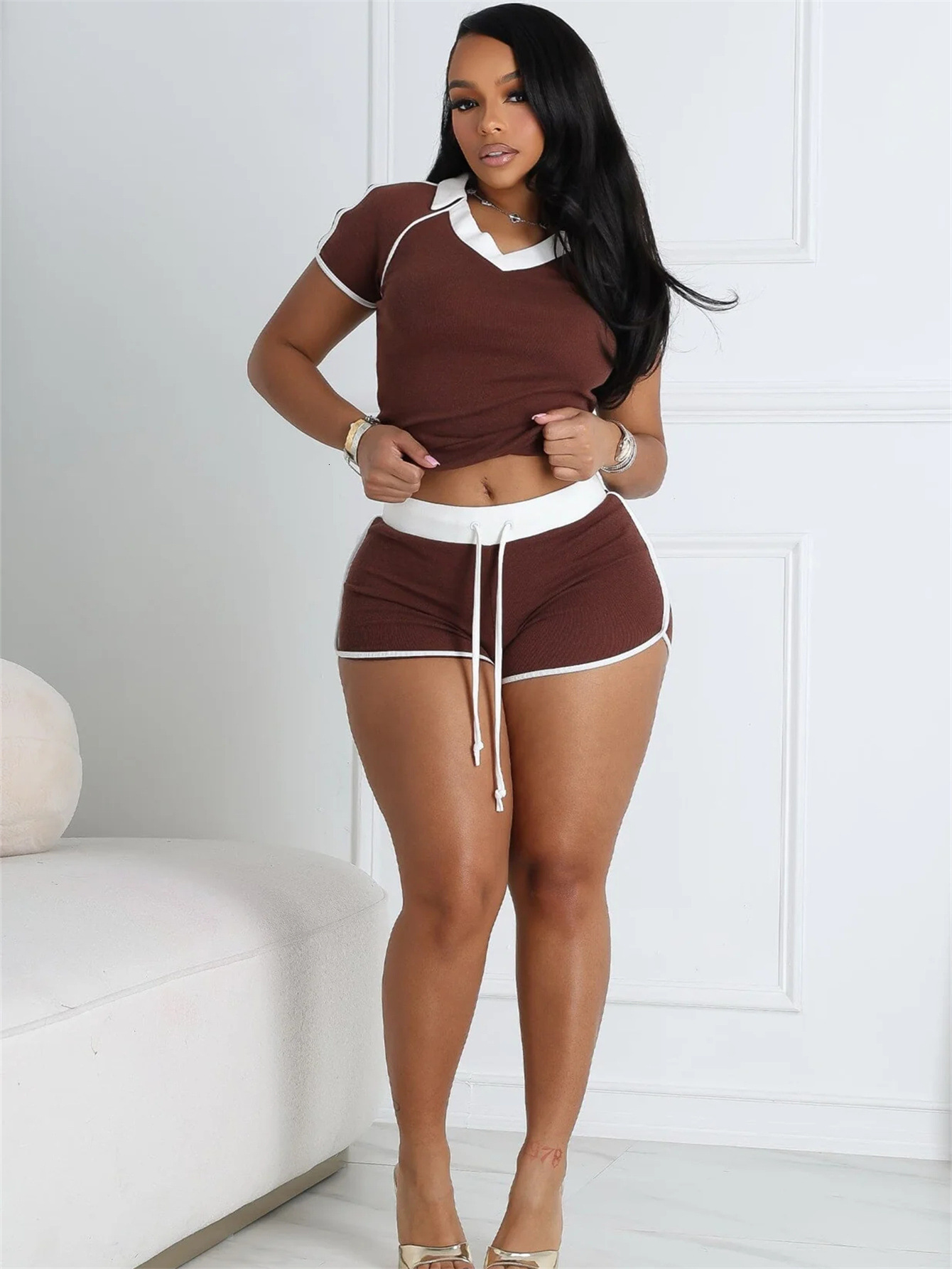 2025S Designer Women S Set Wind New Summer Sports Short Sleeved Top With Drawstring Shorts Set For Women