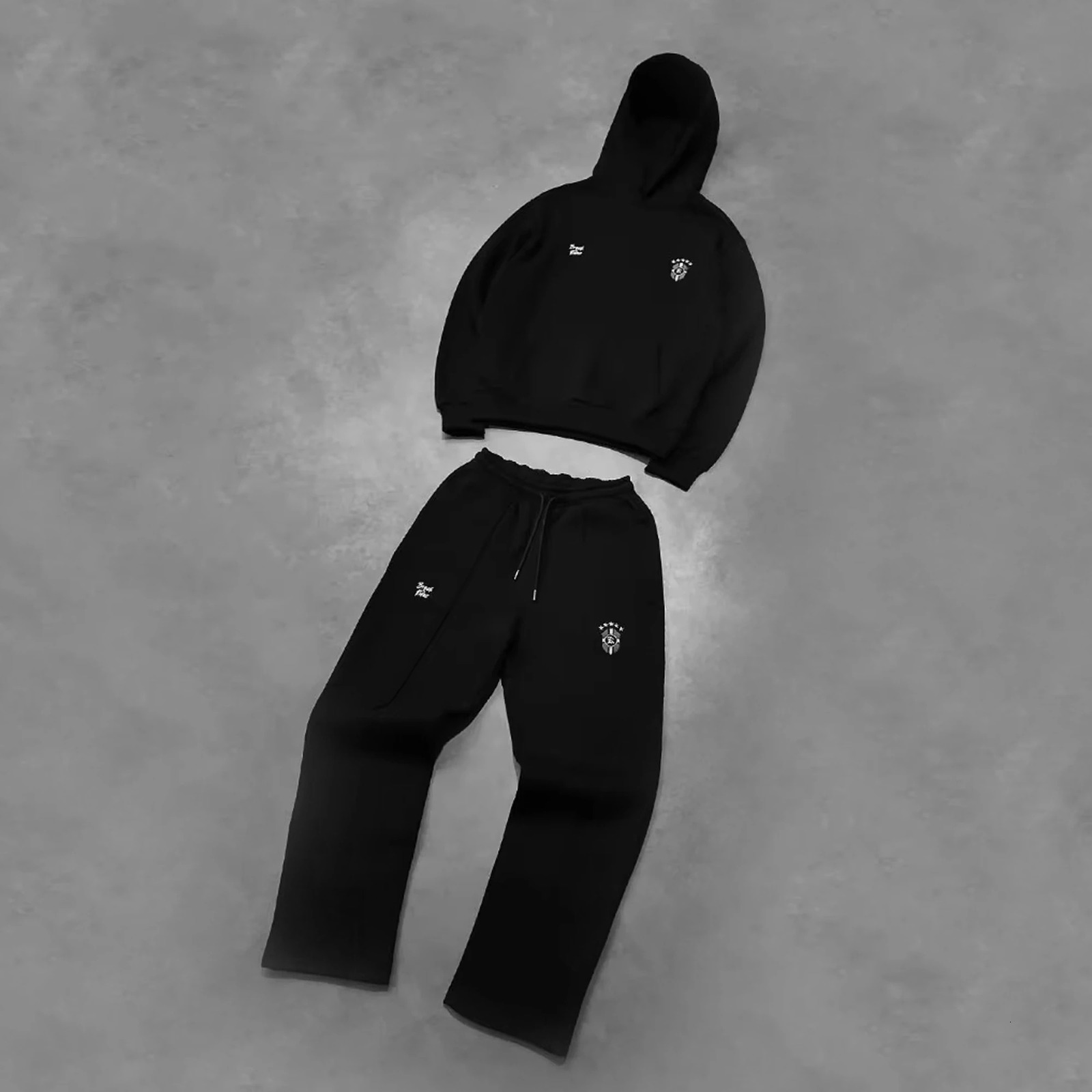 Y2K Mens Harajuku Hoodie Street Clothing Gothic Sports Pants Fashion Trend Set ed Retro Pattern Oversized Shirt 250409