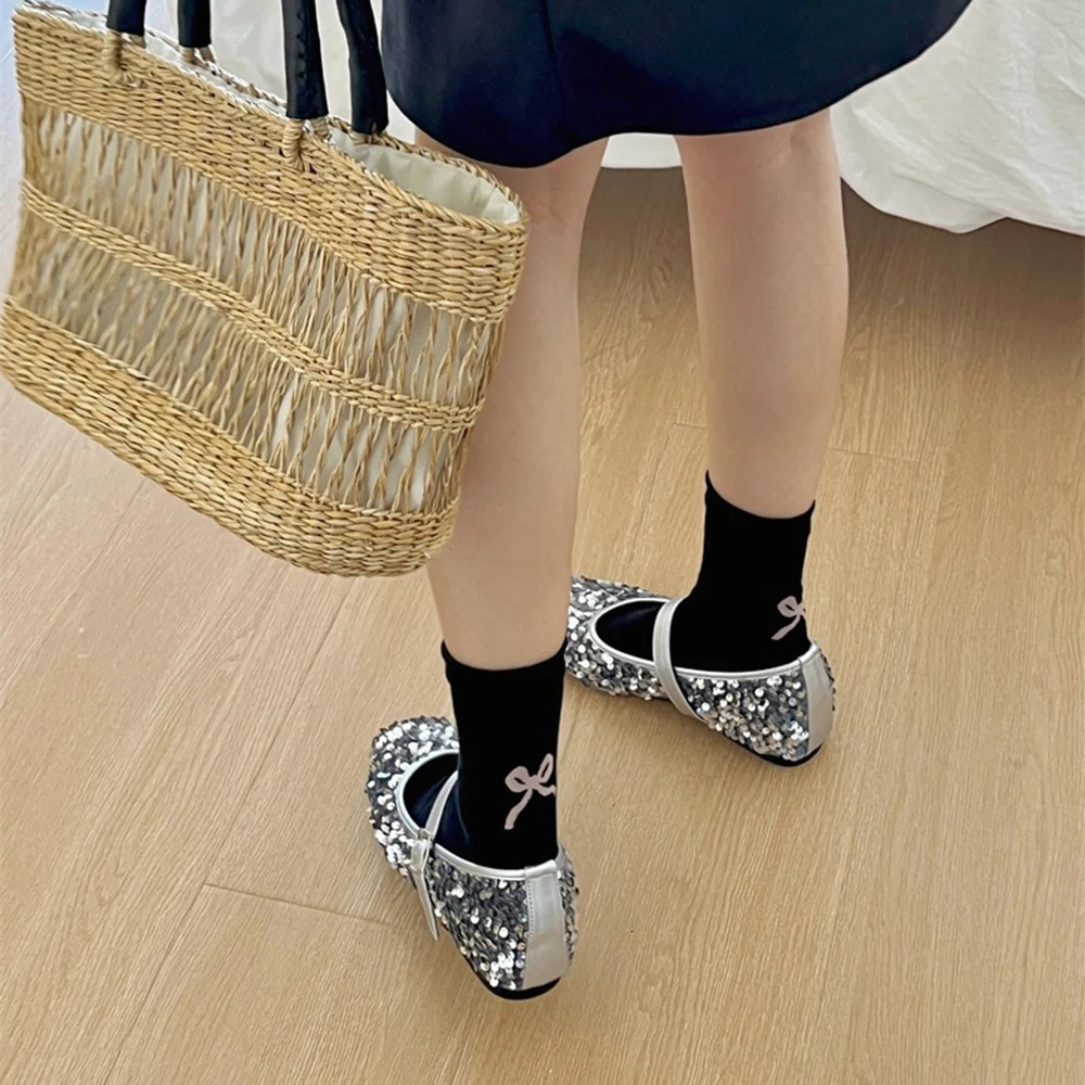 3 Pairs Women Bow Tie Mid Tube Socks Fashionable Round Neck Ballet Style Solid Color Cute Soft And Comfortable Casual Socks 250409