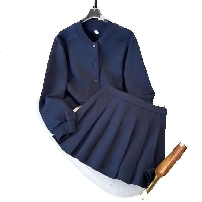 Large Size New Two Piece Set Wear 2025 Spring High Quality Suits Fashion Sports Coat Women Golf Clothing
