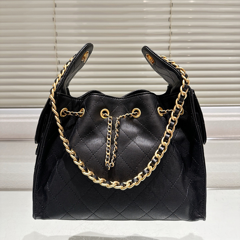 35x34cm Women Italy Maxi Jumbo Caviar Leather 25C Shoulder Bag Drawstring Bucklet Hobo Underarm Diamond Lattice Quilted Gold Buckle Metal Hardware Matelasse Bag