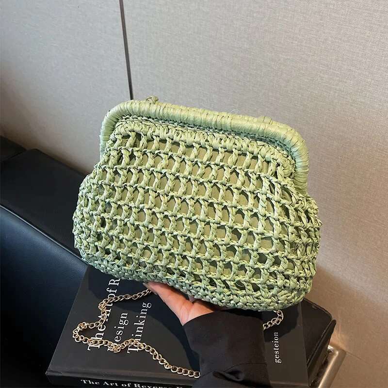 Summer Designer Hollow Out Shoulder Straw Weaving Clutch Purse Women Dumpg Crossbody Beach Bag Fashion Cloud Pouch