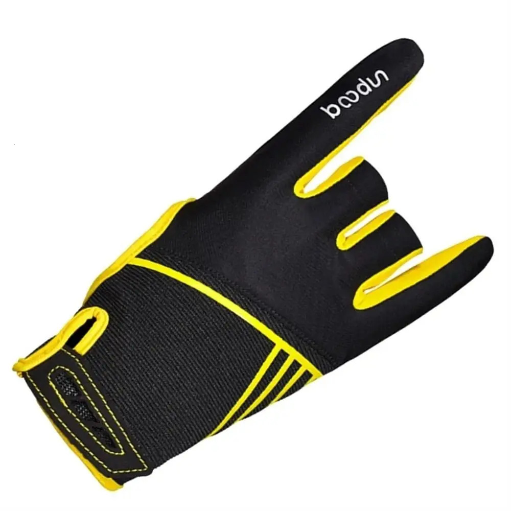 Cotton Bowling Gloves Comfortable Half Finger Non slip Sports Gloves Breathable Soft Bowling Gloves Mens 250409