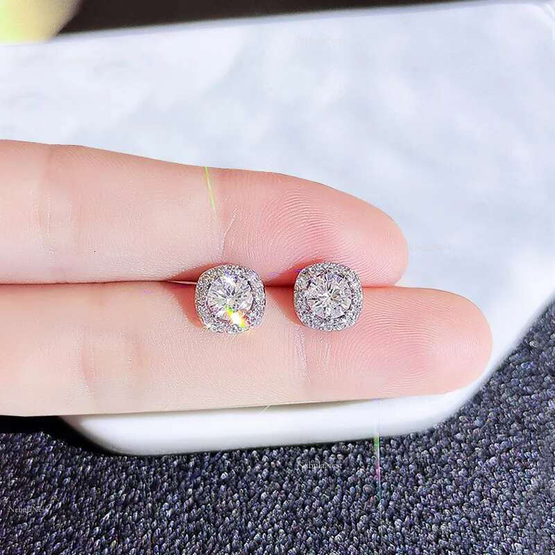 classic earring desinger jewelry Women S sier six claw inlaid with dia hip-hop trend moissanite stone earrings studs Rock Rapper gift