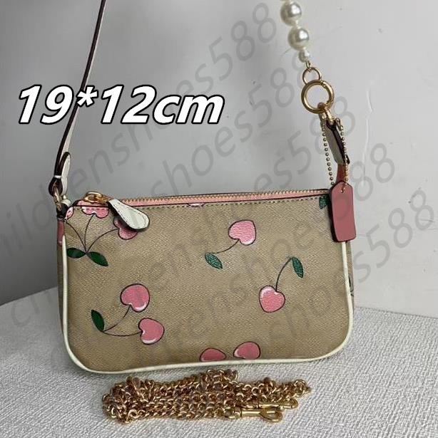 New vintage classic flowers mahjong bag portable small square bag single shoulder underarm bag crossbody bag for women fashion designer bag 01