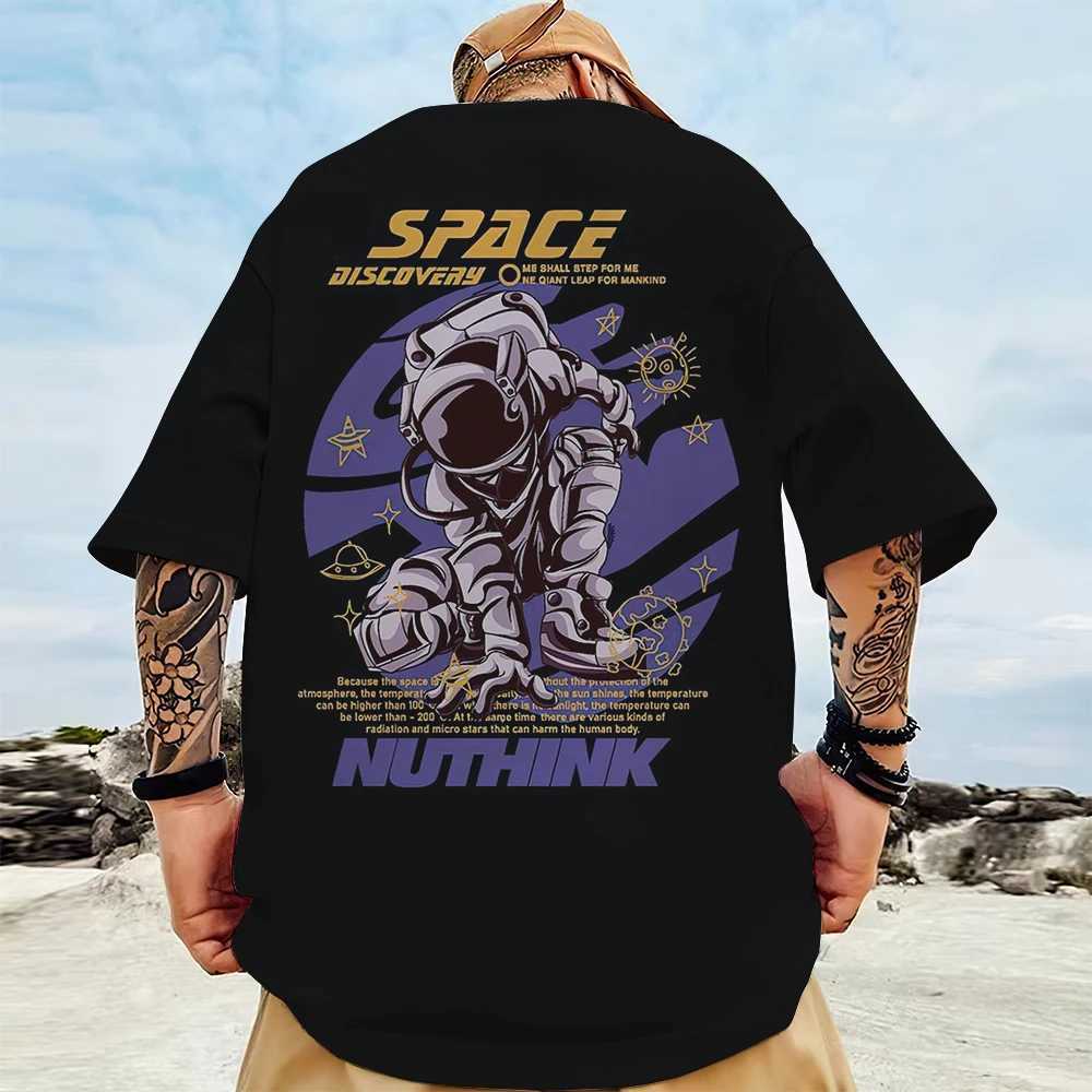 2024 Mens T-shirt 3D Starry Sky Astronaut Print Mens Loose Mens T-shirt Street Short Sleeve TopXJ250409