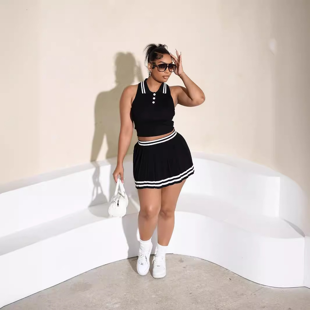2025S Designer Women S Set Summer Women S Woolen Polo Buckle Striped Tight Pleated Skirt Set