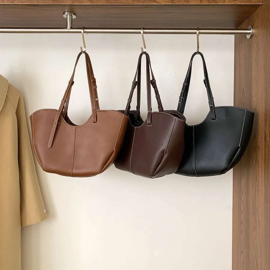 Designer Large Capacity Women Handbag Single Shoulder Portable Shopping Leather Ladies Commuter Underarm Totes Bag
