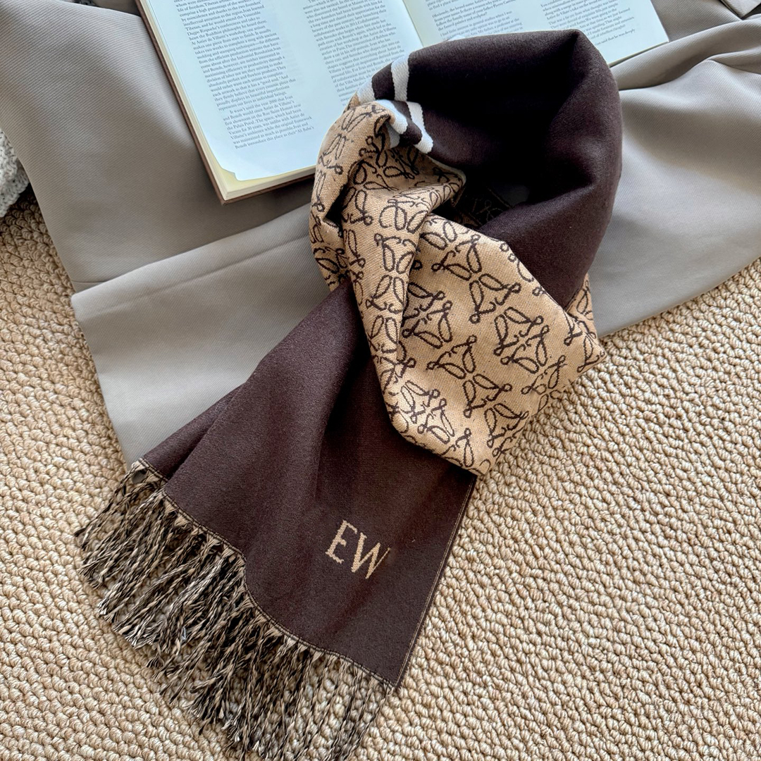 12A scarf designer scarf luxury scarf designer letter design carriage high quality gift women scarf Scarves warm versatile Style fashion scarf 6 colors very good