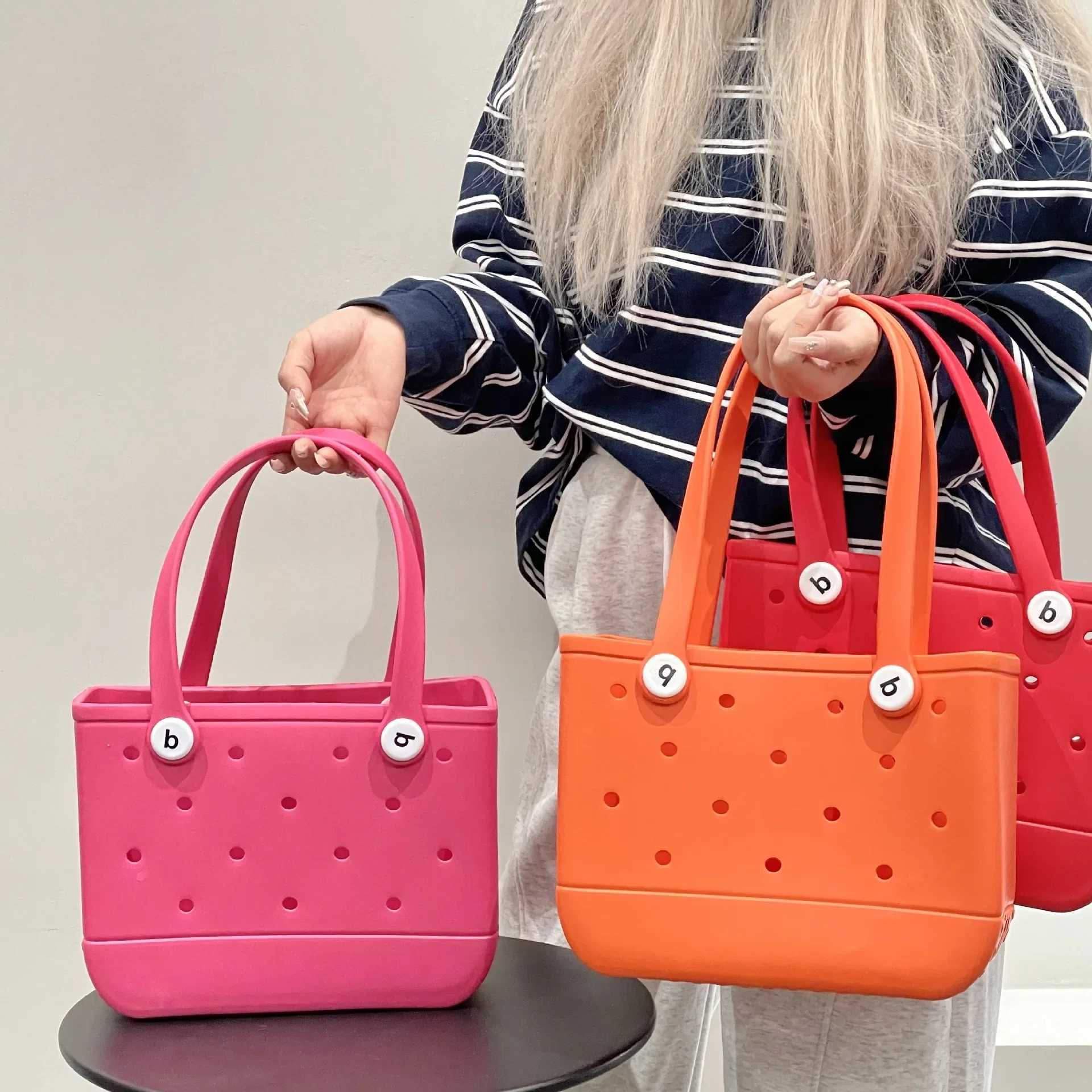 Warm Beach Handbag EVA Waterproof Rubber Beach Swimming Pool Basket Mini Warm Shopping Handbag Mini Jelly Bag Handbag Y250409