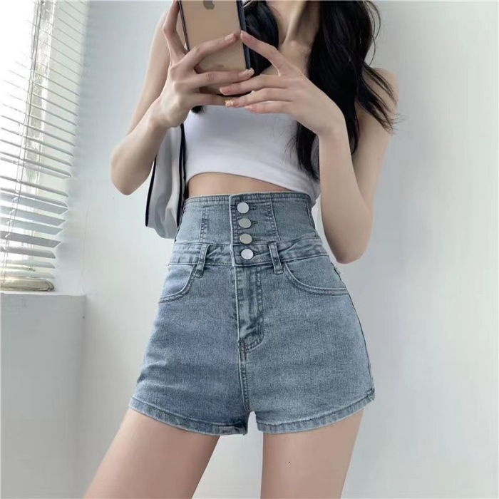 2025S Women S Designer Shorts Ultra High Waisted Denim Shorts For Women S Summer New Slim And Loose A Line Hot Pants Trend Instagram Hot Pants Beach P
