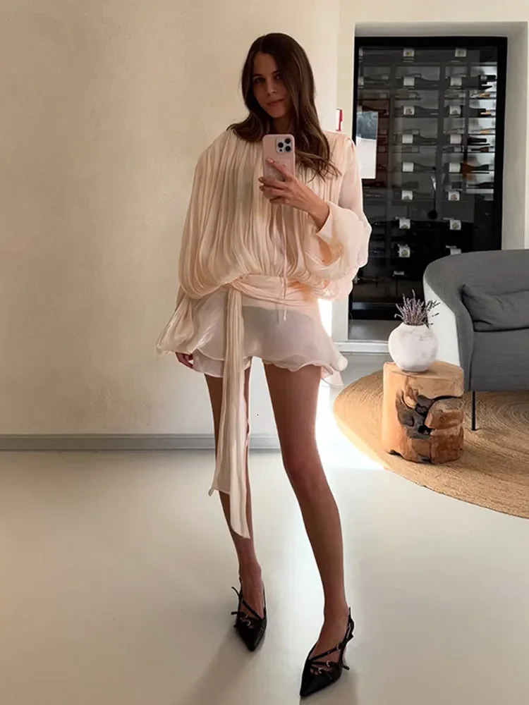 Elegant Solid Womens Mini Dress Vneck Long Sleeve Splicing Lace Sweetheart Street Party Tank Top 250409