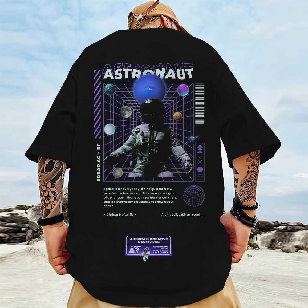 2024 Mens T-shirt 3D Starry Sky Astronaut Print Mens Loose Mens T-shirt Street Short Sleeve TopXJ250409