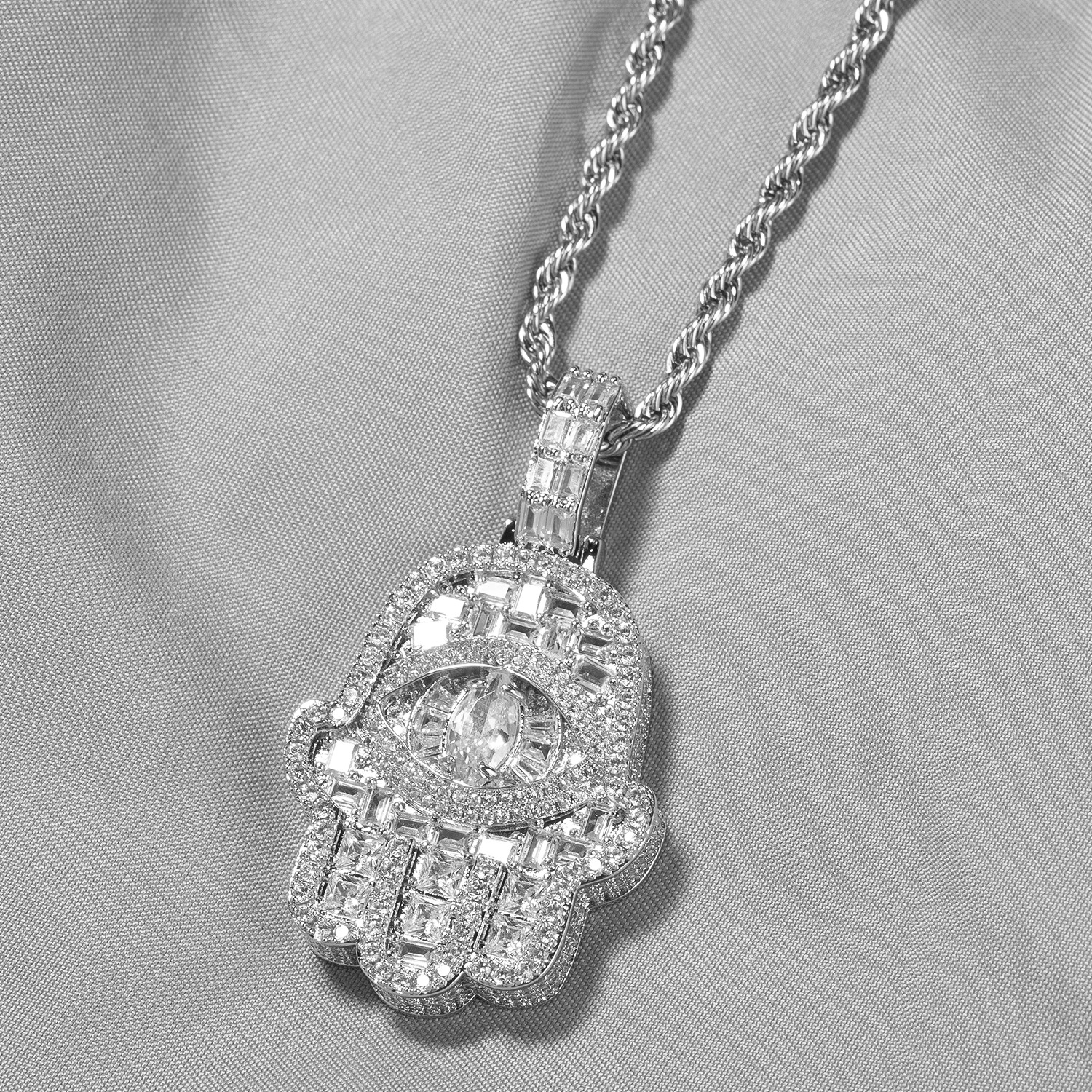 Hip Hop Eye Hand Pendant Necklace 5A Zircon 18k Gold Plated Men Women Jewelry