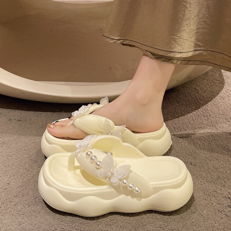 Women 2025 summer new fashion beauty beauty butterfly flip-flops pearl splint slippers Super soft comfortable home slippers