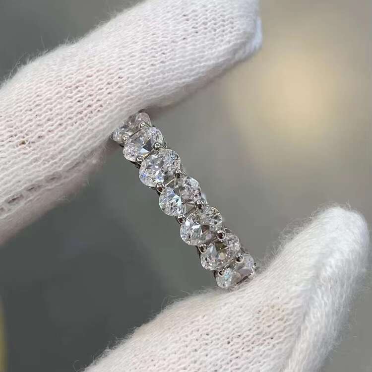 Customized Jewelry 14K/18K Solid Gold Full Circle Diamond Oval Moissanite Eternity Wedding Band Ring for Women