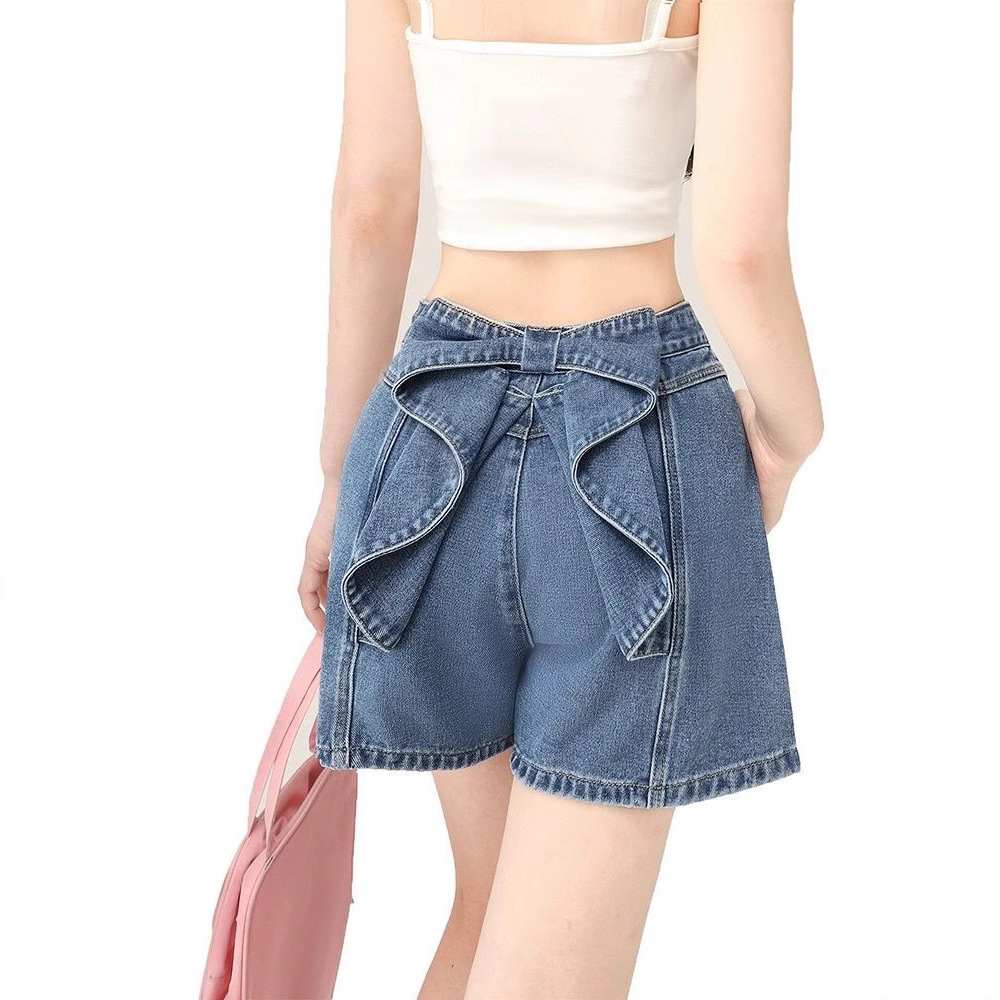 2025S Designer Shorts For Women Liu Yifei S Same Shorts Bow A Line Denim Shorts For Women S Summer Loose Casual Straight Wide Leg Pants Beach Pants