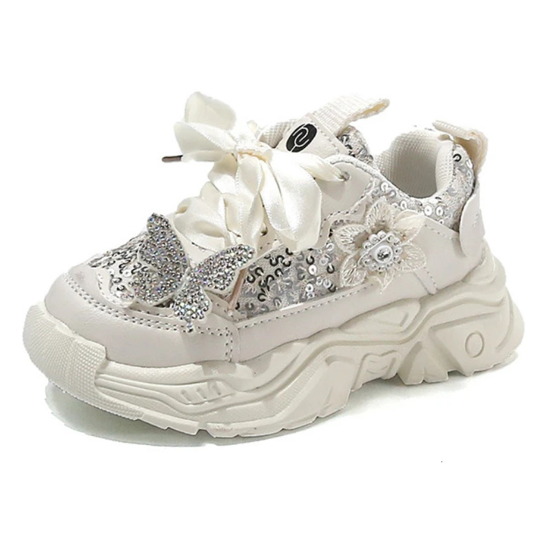 Spring childrens sports shoes fashionable sequins butterfly girls princess shoes soft soled anti slip childrens casual running shoes 250409