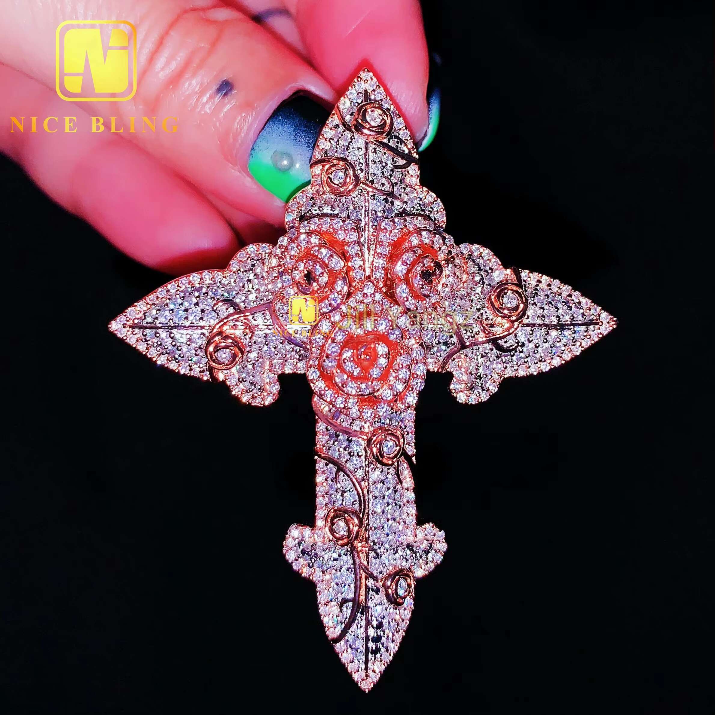 NEW ARRIVAL 3d Rose Cross Pendant Moissanite Pass Diamond Tester Iced Out Pendant Religious Jewelry Moissanite Hip Hop Pendant