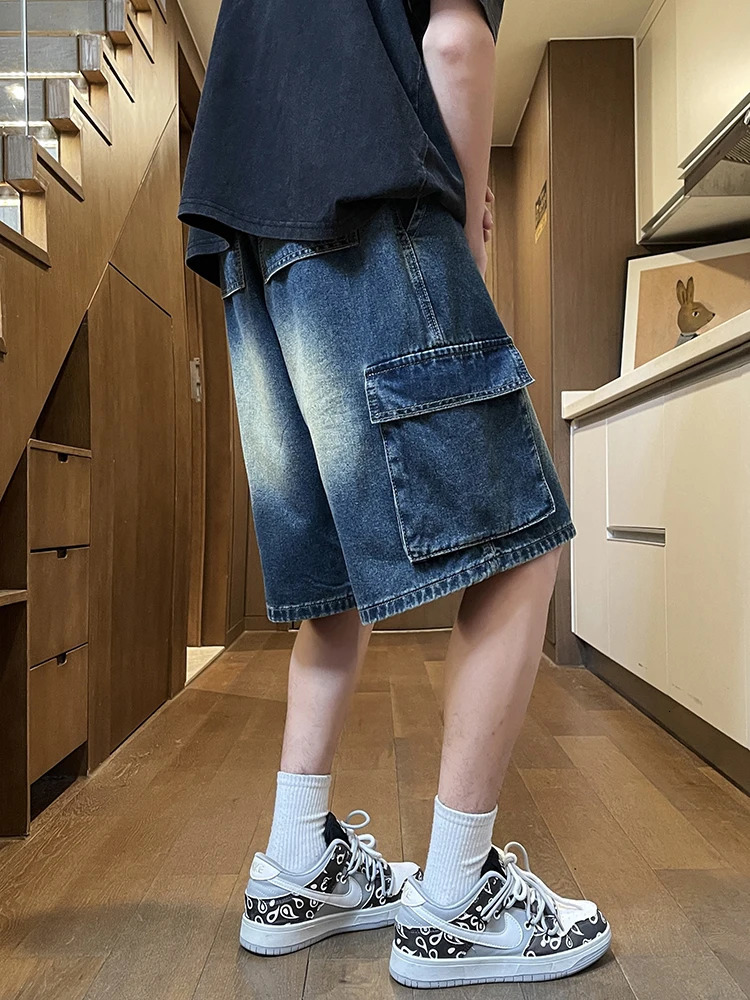 Summer mens cargo denim shorts with straight fashionable and casual pockets wide leg large beach vacation 250409