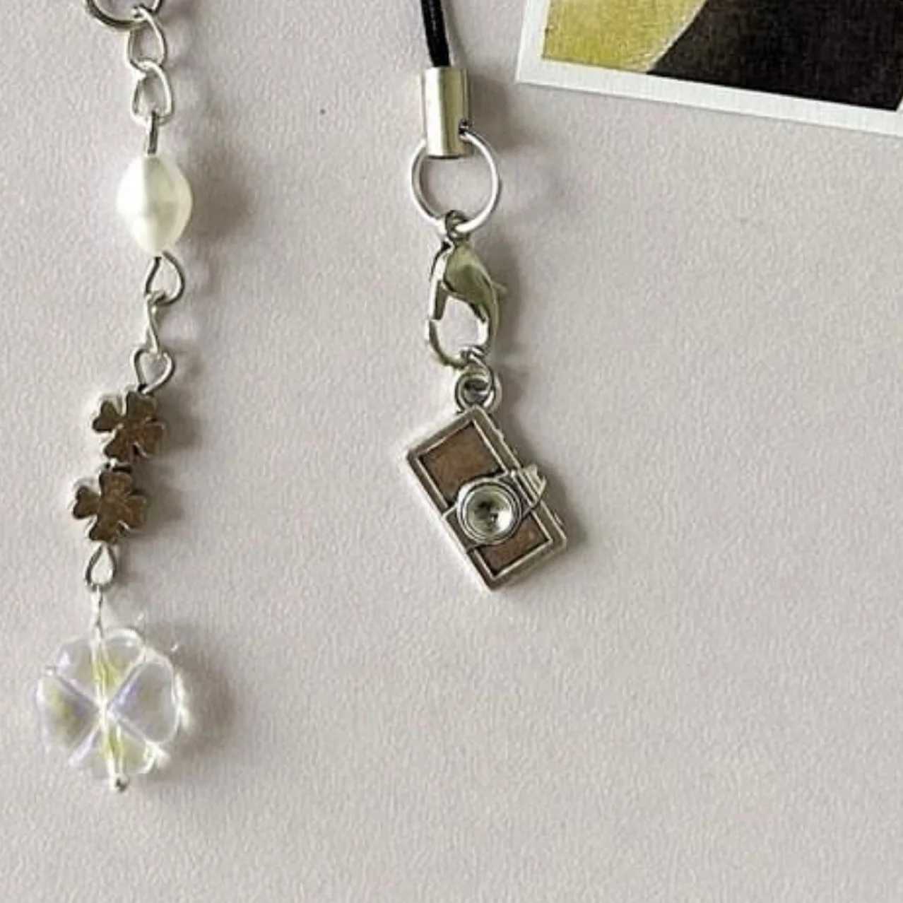 Kimi Ni Todoke from Me to You Keychain Kuronuma Sako Kazehaya Shouta Role Playing Flower Pendant Phone Keychain GiftXJ250409