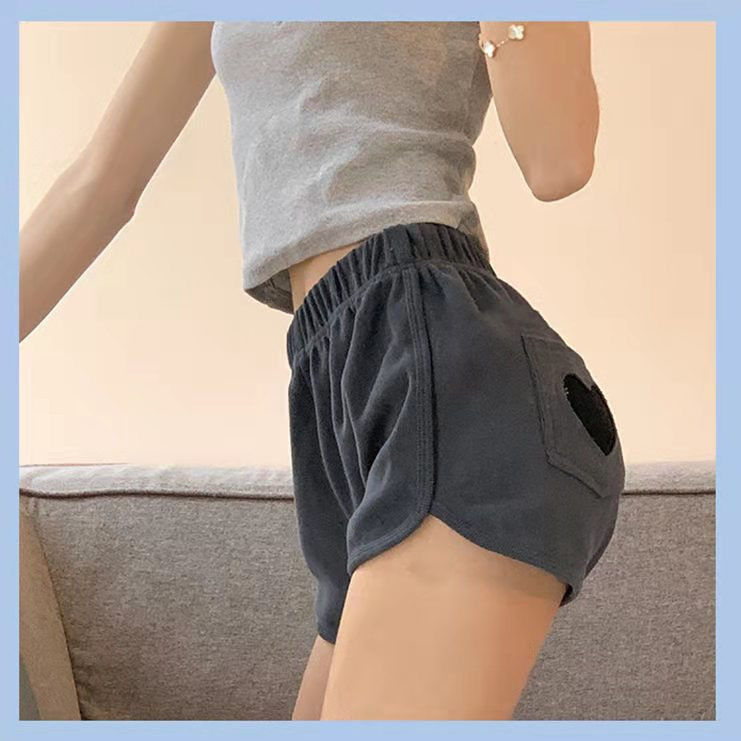 2025S Designer Shorts For Women Thailand New Love Sports Shorts For Women Summer High Waisted Loose Wide Leg Casual Hot Pants Beach Pants