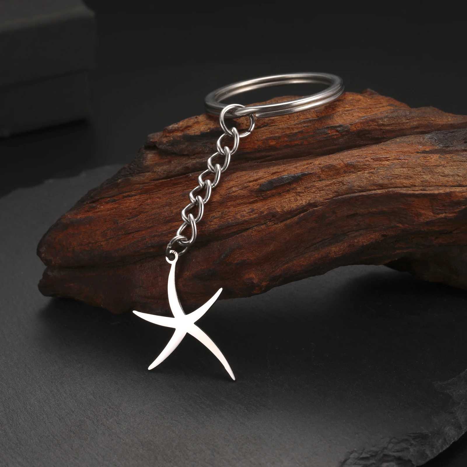 Lucktune Seastar Beach style keychain stainless steel starfish pendant car keychain suspension jewelry decoration giftXJ250409