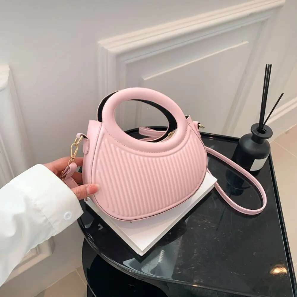 Fashion Women Shoulder Armpit Design Underarm Pleated Saddle Solid Color Messenger Bag Purse Handbags