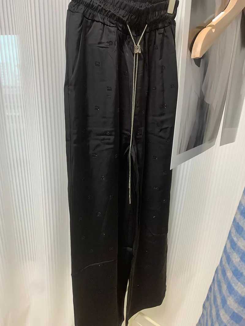 Acetate satin high waisted narrow leg pants suitable for women high waisted loose fit loose letters hot stamping unique tight pantsXJ250403
