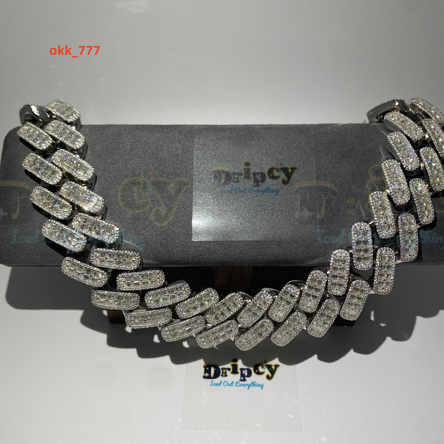 Moissanite Vvs1 d Colour Cuban Link Chain Real Iced Necklace Hip Hop Pass Diamond Test